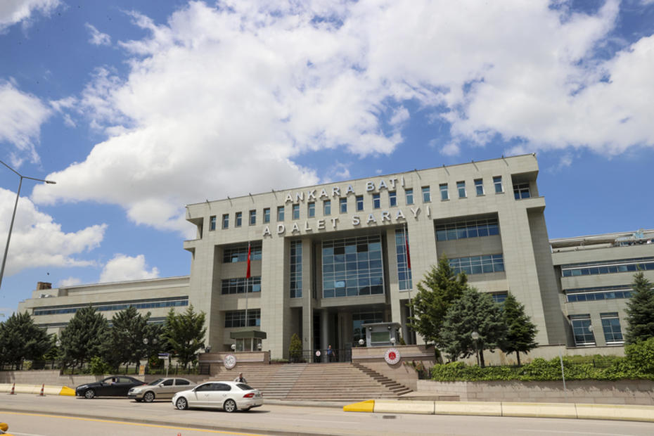 Adliyelerde Yenilikçi Dönem Başlıyor: Alo Adalet 135 Uygulaması Pilot Çalışmalara Başladı
