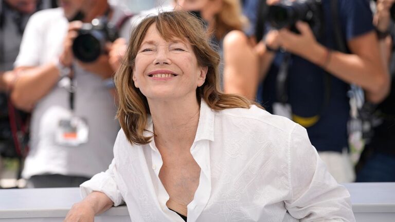 Şarkıcı ve oyuncu Jane Birkin 76 yaşında hayatını kaybetti
