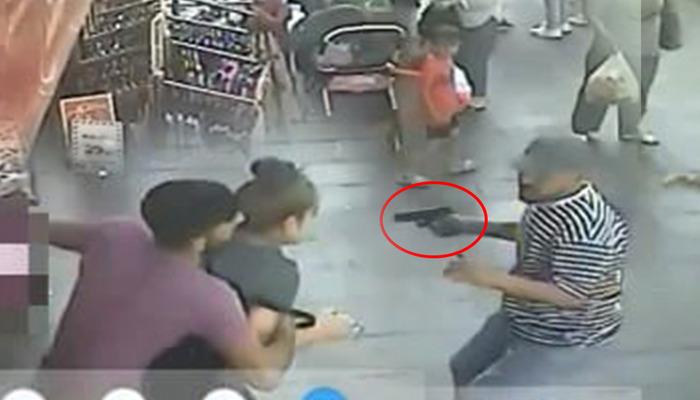 Mersin’de akılalmaz olay! Vurulmamak için yoldan geçen kadını kendisine siper etti…