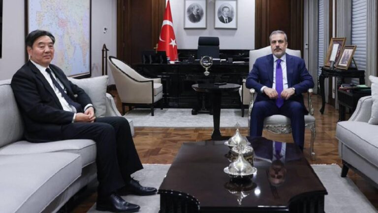 Bakan Fidan, Çin Halk Cumhuriyeti Ortadoğu Sorunu Özel Temsilcisi Jun’u kabul etti