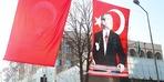 Suudi Büyükelçiliği çevresi Atatürk posterleriyle süslendi