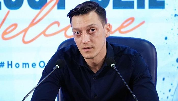 Mesut Özil sahalara geri döndü! Son halini görenler tanıyamadıFutbol
