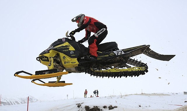 İstikbal SNX TÜRKİYE’nin şampiyonu Magnus Reiten – SPOR