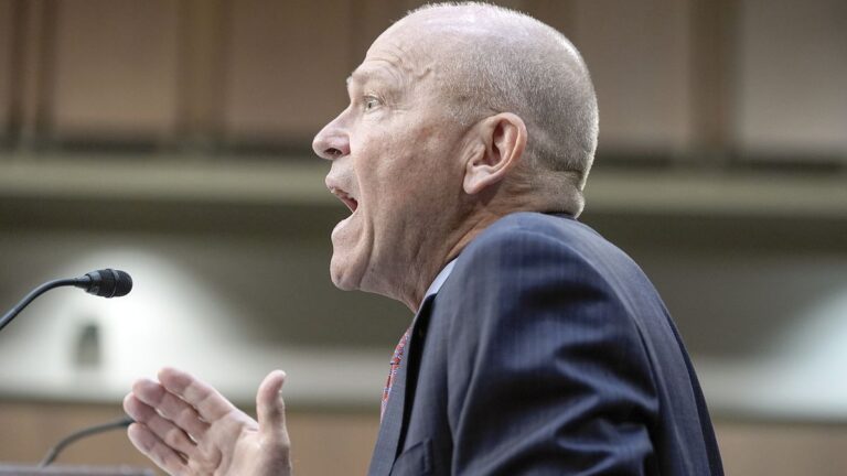 Boeing CEO’su, şirketin güvenlik siciliyle gurur duyduğunu söyledi