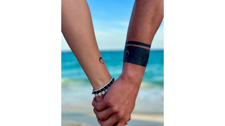 Galatasaray kalecisi Fernando Muslera ve eşi Patricia, Türk bayraklı dövme yaptırdı