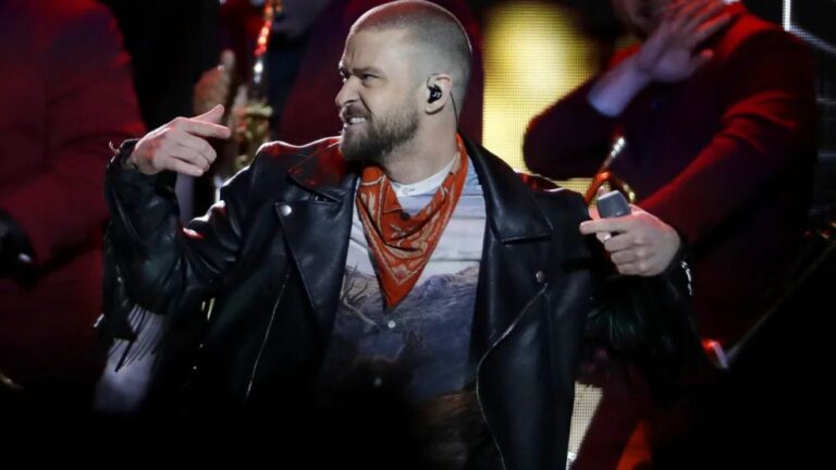 Justin Timberlake alkollü araç kullanmaktan gözaltına alındı