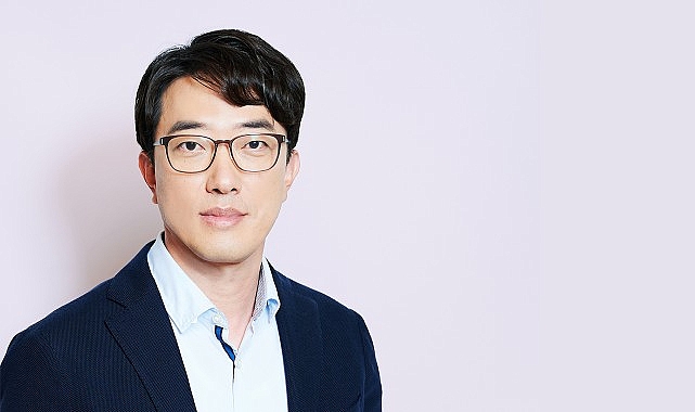 “İnsan odaklı hibrit AI yeni olanakların önünü açıyor” – TEKNOLOJİ