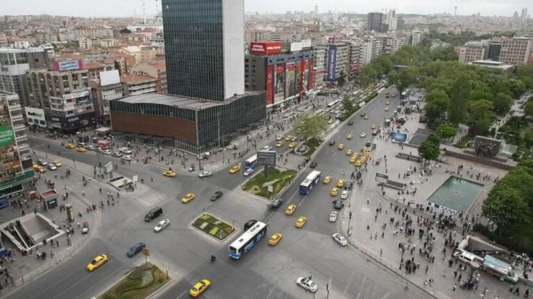 Ankara'da bazı yollar trafiğe kapatılacak