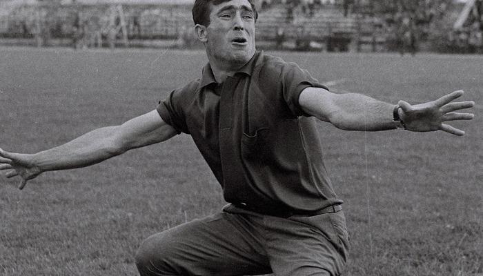 Türk futbolunun ilk amigosu Orhan Erpek hayatını kaybetti