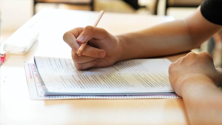 AGS ve ÖBT temel soruları ve yanıt anahtarları yayınlandı