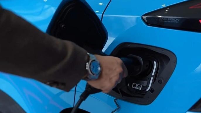 Türkiye'deki şarj noktaları ayda % 4 büyüdü