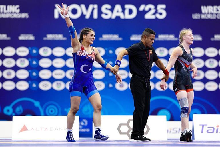 Milli güreşçi Nesrin Baş üçüncü kez dünya şampiyonu olarak tarihe geçti