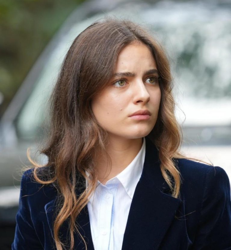 Taşacak Bu Deniz’in Eleni’si Ava Yaman’a teklif üstüne teklif yağıyor! İlk başrolünü kaptı
